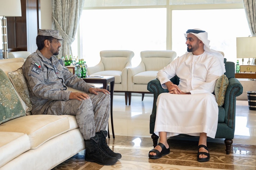 Saif bin Zayed Meets with National Guard Commander