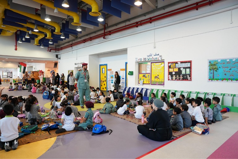 MOI Organizes Educational Activities at Al Dhabianiya School and Al Mushrif KG