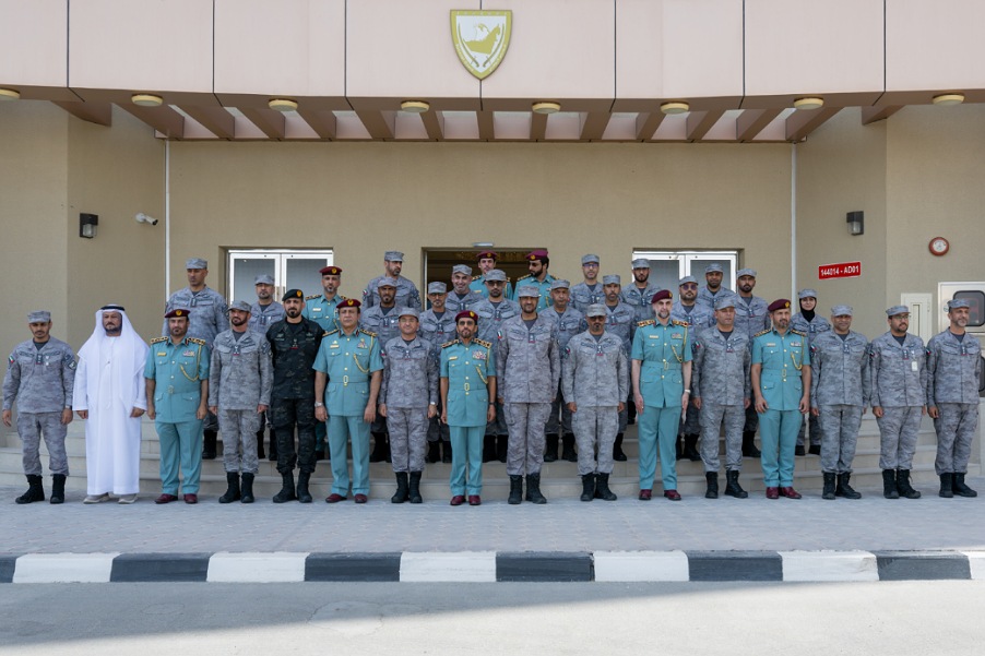 وكيل وزارة الداخلية يزور قيادة الحرس الوطني