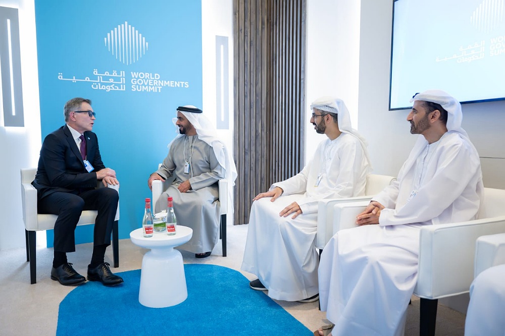 Saif bin Zayed Meets with Roblox CEO on Sidelines of World Gov. Summit