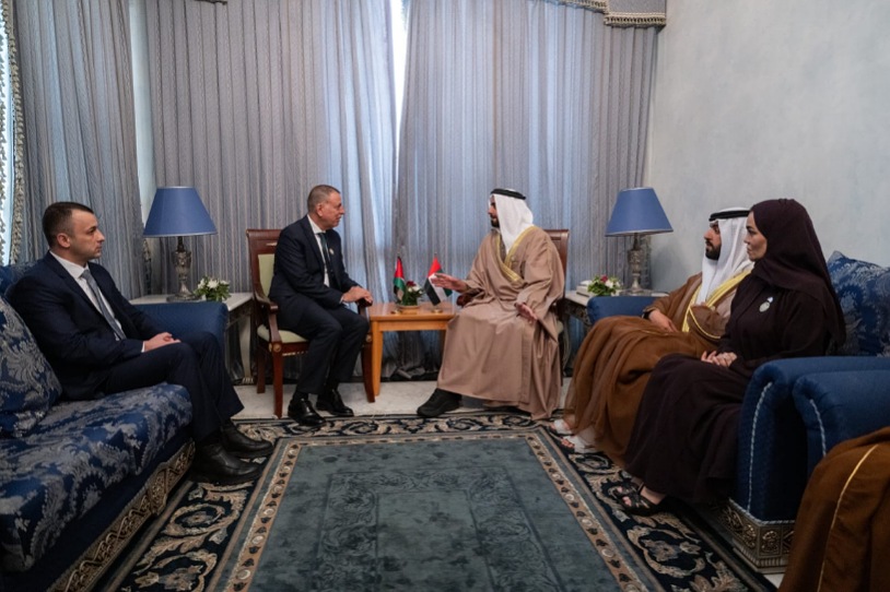 Saif bin Zayed Meets Jordanian Interior Minister in Tunisia