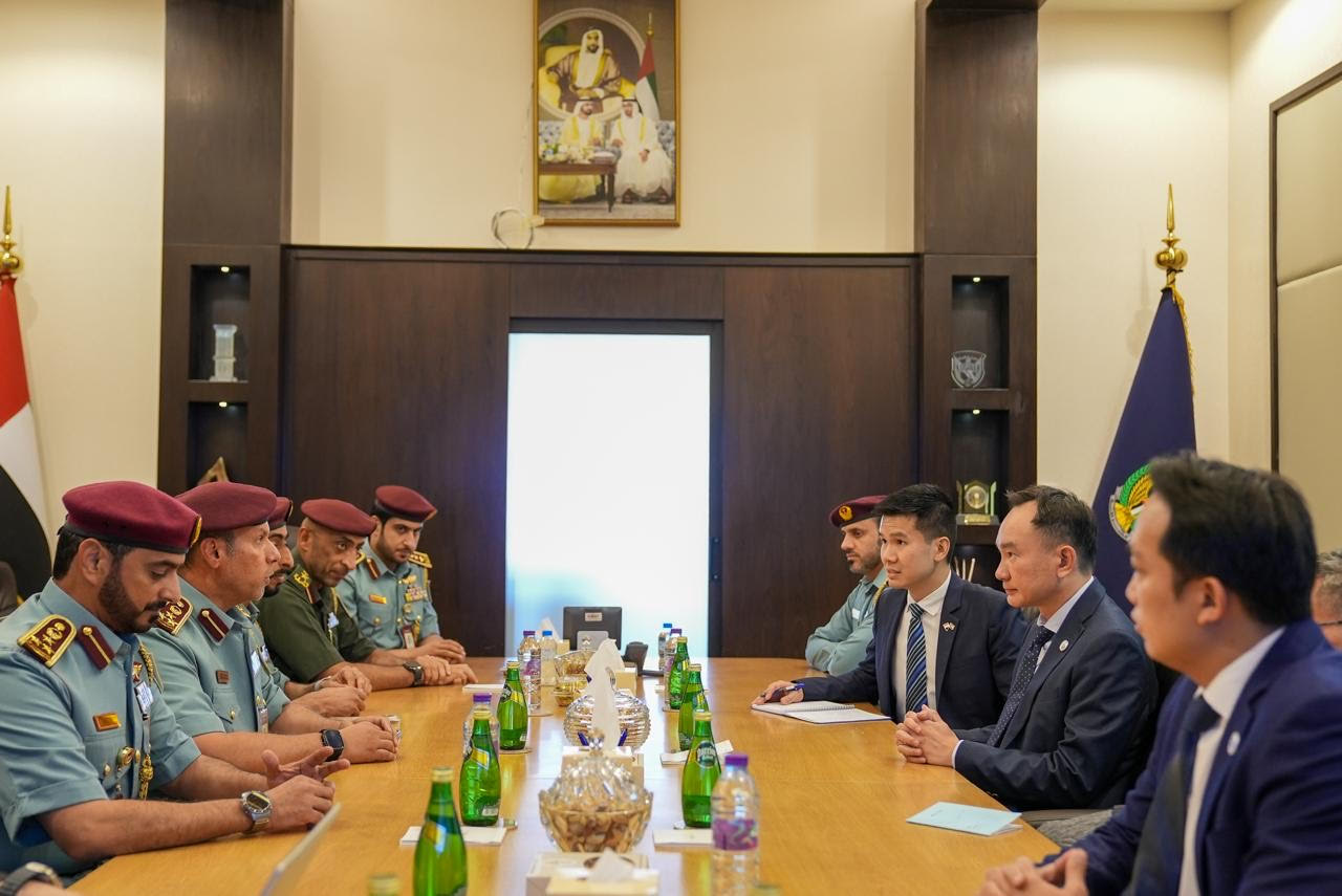 Police College Receives Delegation from the Republic of Singapore