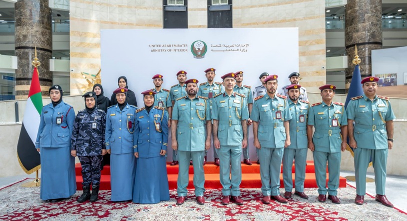 وزارة الداخلية تكرّم 18 منتسباً من المتفوقين في الدورات التخصصية التأسيسية