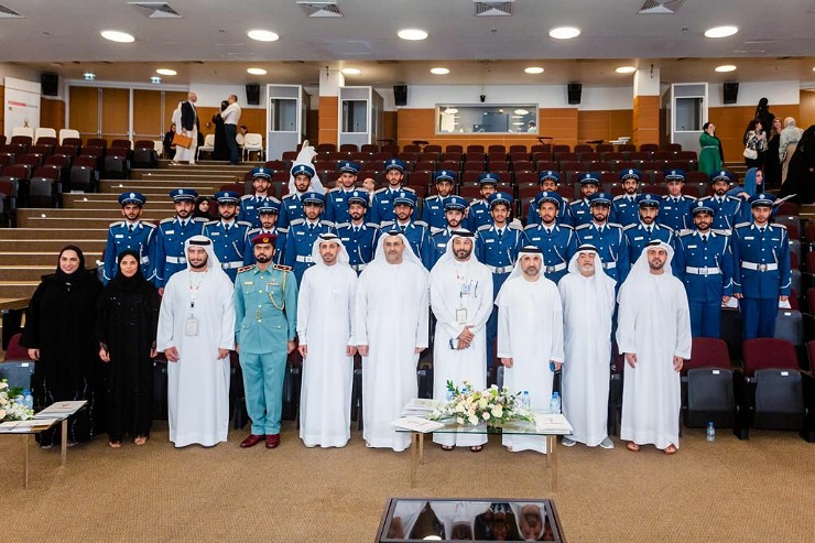 Police College students participate in the university students forum 