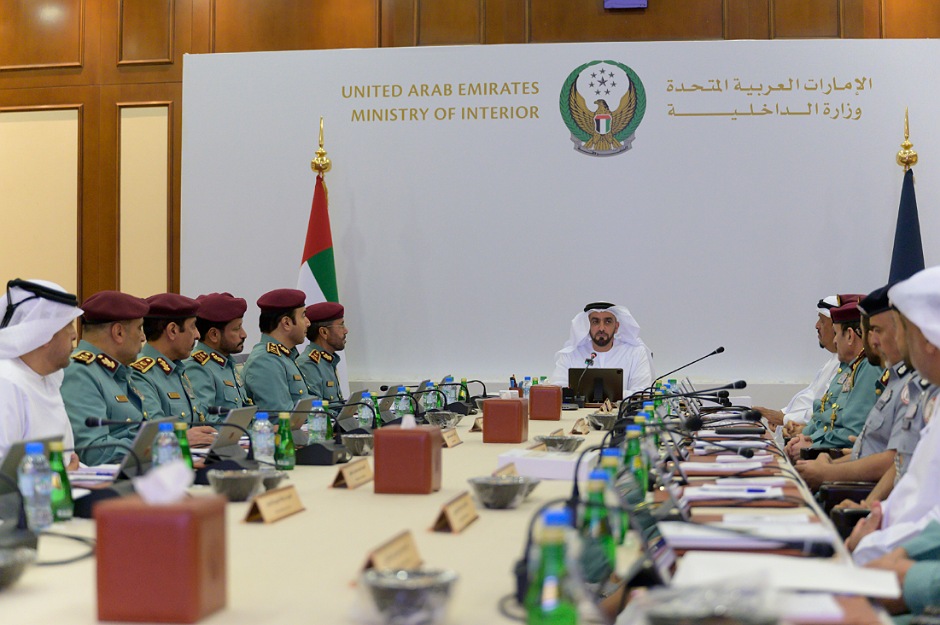 Saif bin Zayed chairs the meeting of the "Happiness and Positivity" Council at the MoI