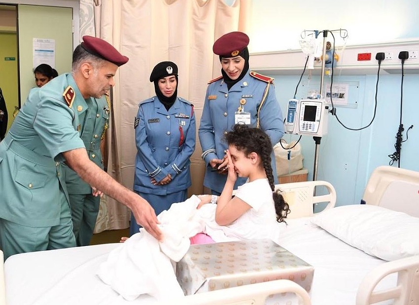 An MOI delegation visits a number of Children at Hospital during Eid