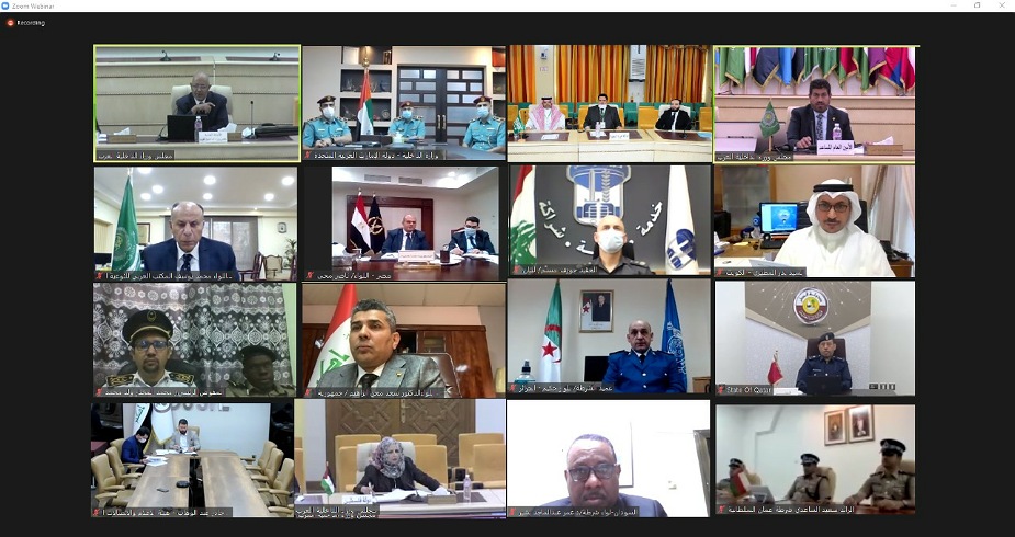 الداخلية تشارك بالاجتماع المشترك بين رؤساء أجهزة الإعلام الأمني وممثلي وزارات الإعلام في الدول العربية
