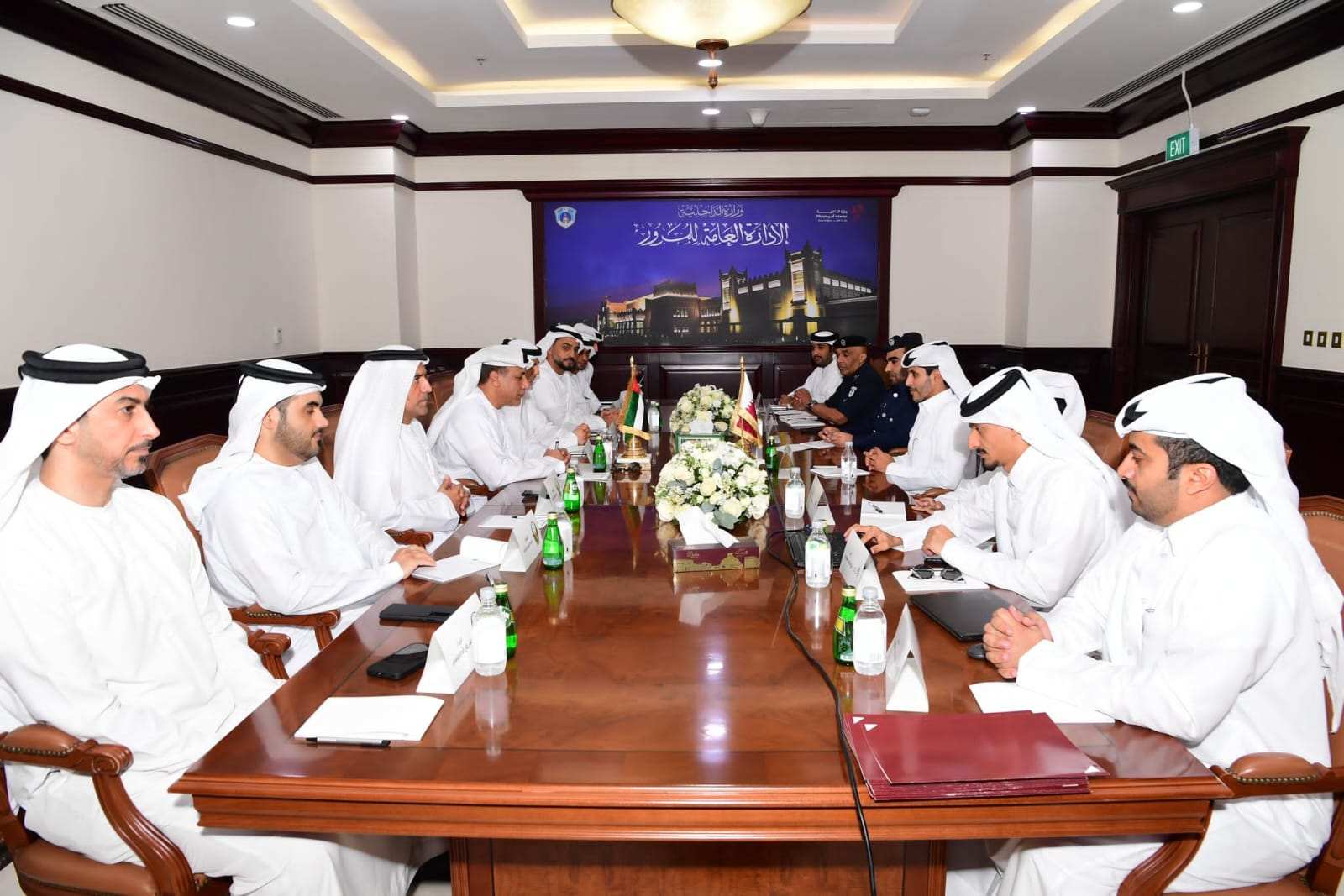 اجتماع الفرق الفنية المشتركة بين الإمارات و قطر تعزيزاً للعمل المشترك