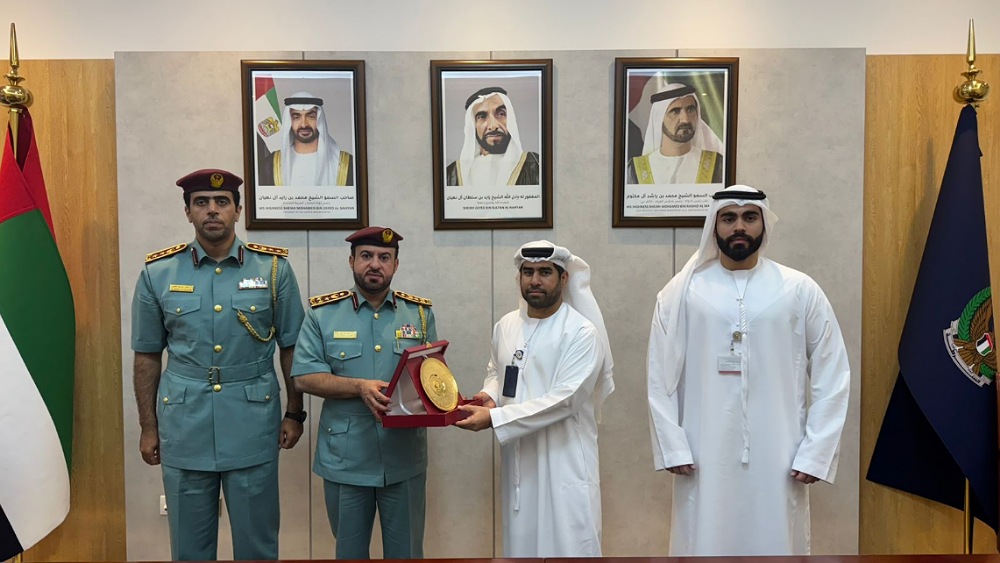 Discussions Held to Boost Collaboration Between MOI and Abu Dhabi Judicial Department