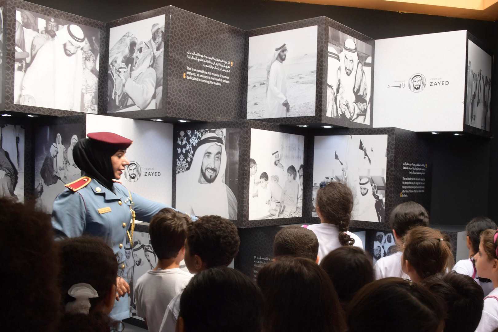الداخلية تنظم معرض  الإمارات في عين زايد في  ياس مول